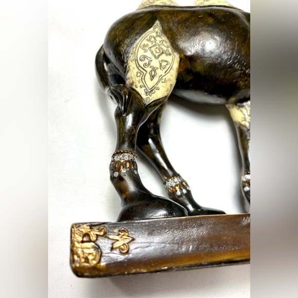 DECORATED CAMEL FIGURINE Statue Sculpture Home Decor Model Artware Room Ornament - Picture 4 of 11